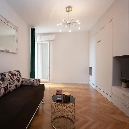 Royal Elegance Apartman Split Exterior photo